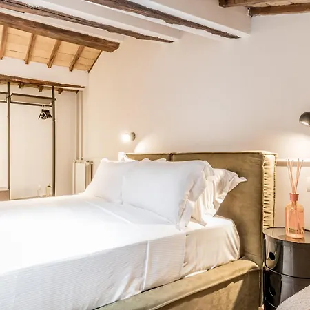 Apartment - Vittoria Palace Rom